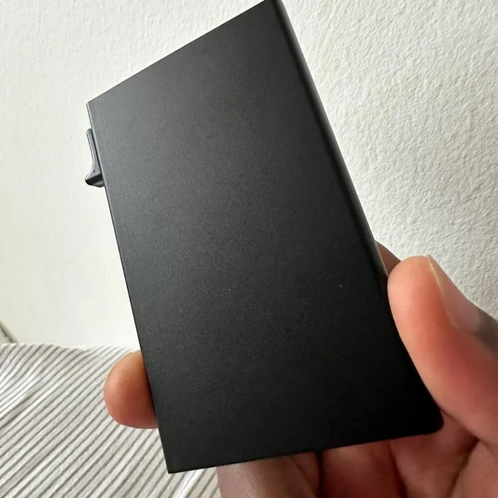Pop up Card Holder RFID Blocking Minimalist Business Credit Card Wallet